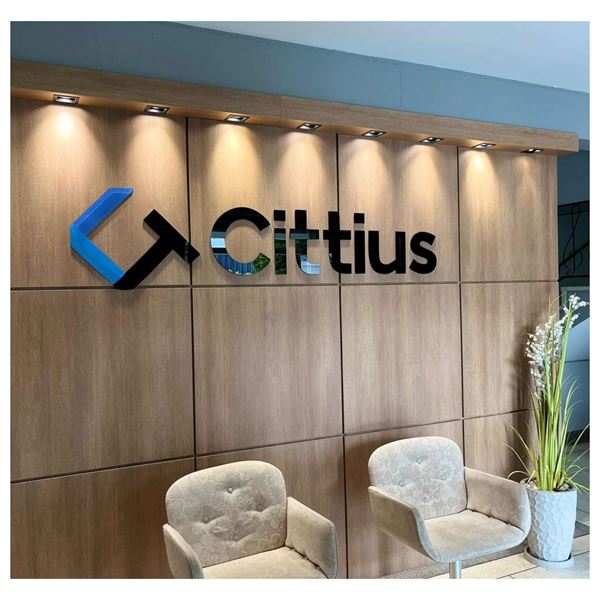 Yamax Comunicação Fachadas e Letreiros