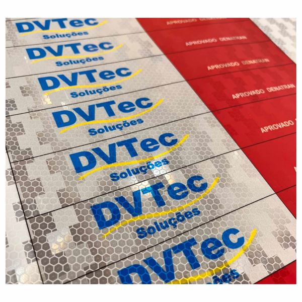 Yamax Comunicação Vinil